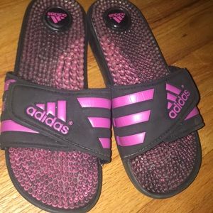 Women’s size 8 adidas slides